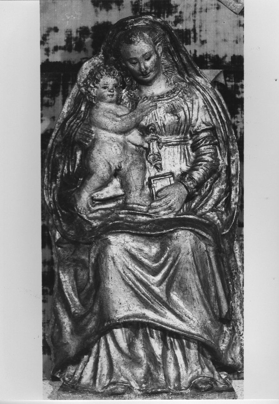Madonna con Bambino (statua, opera isolata) - bottega umbra (sec. XVI)