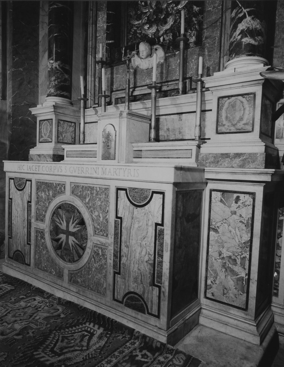 mensa d'altare, elemento d'insieme - bottega laziale (prima metà sec. XVII)
