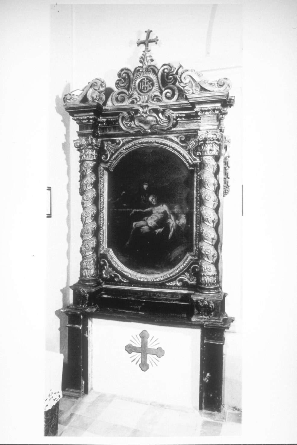 mostra d'altare, complesso decorativo - bottega umbra (prima metà sec. XVII)