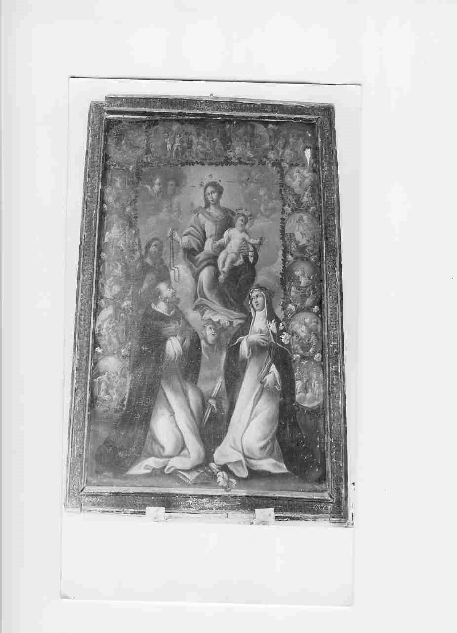 Madonna del Rosario con San Domenico Santa Caterina da Siena e Santi domenicani (dipinto, opera isolata) - ambito India centrale (sec. XVII)