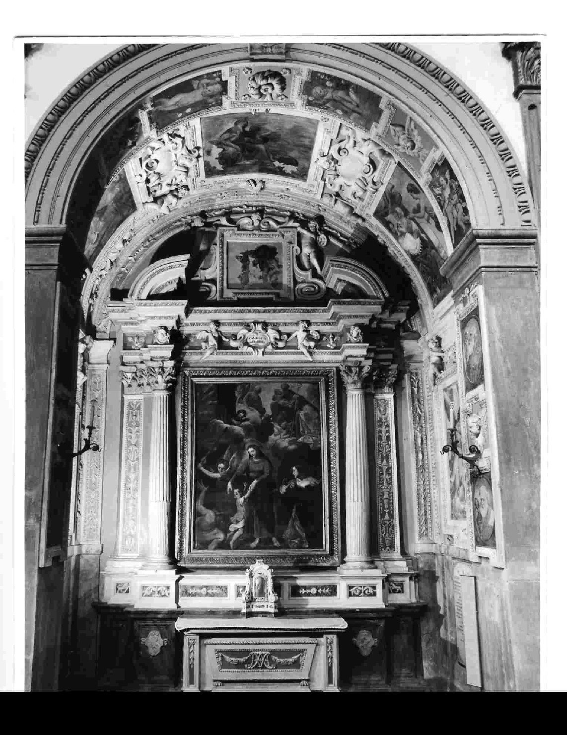 mostra d'altare, insieme - bottega Italia centrale (sec. XVII)