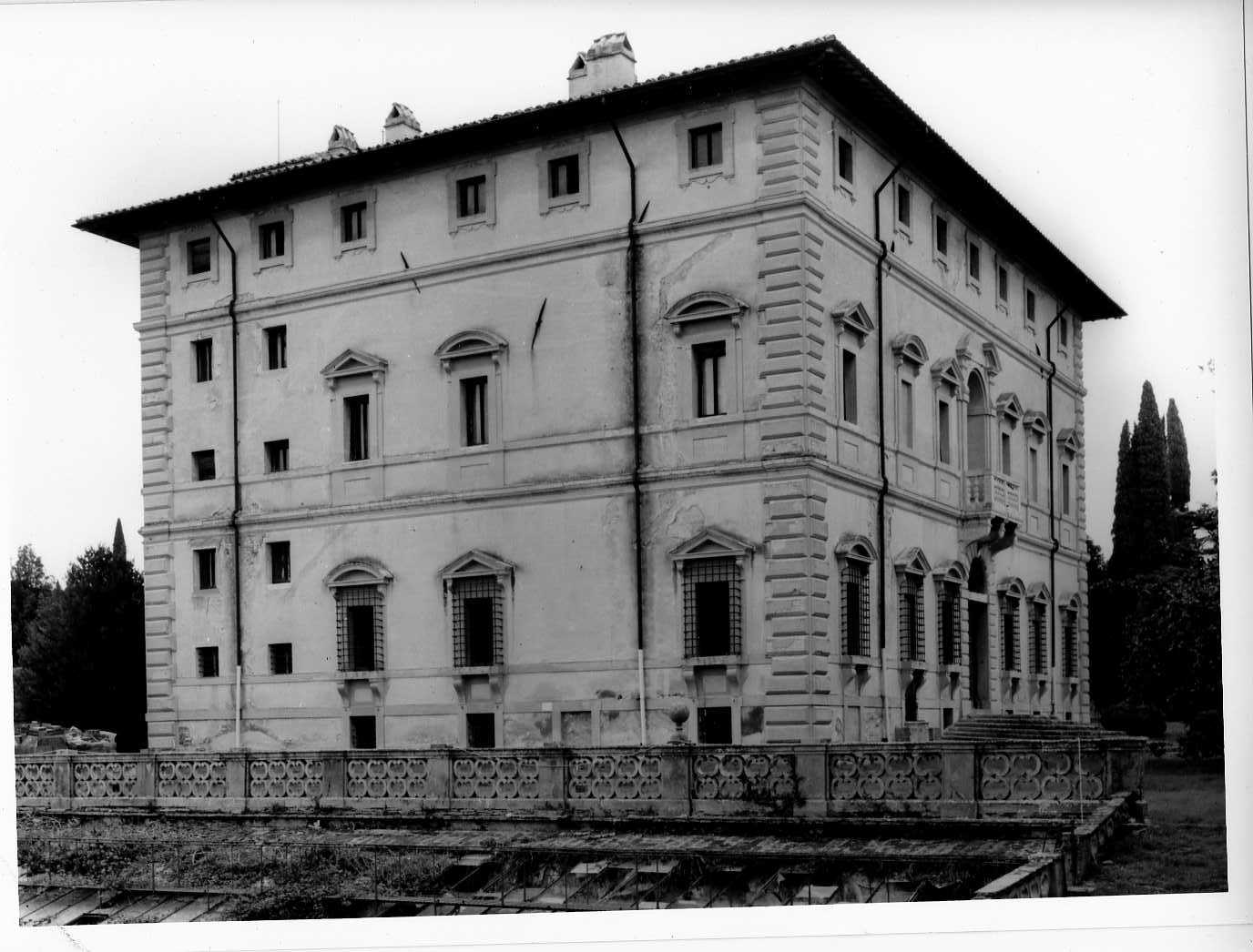 facciata, complesso decorativo di Alessi Galeazzo (attribuito) (seconda metà sec. XVI)