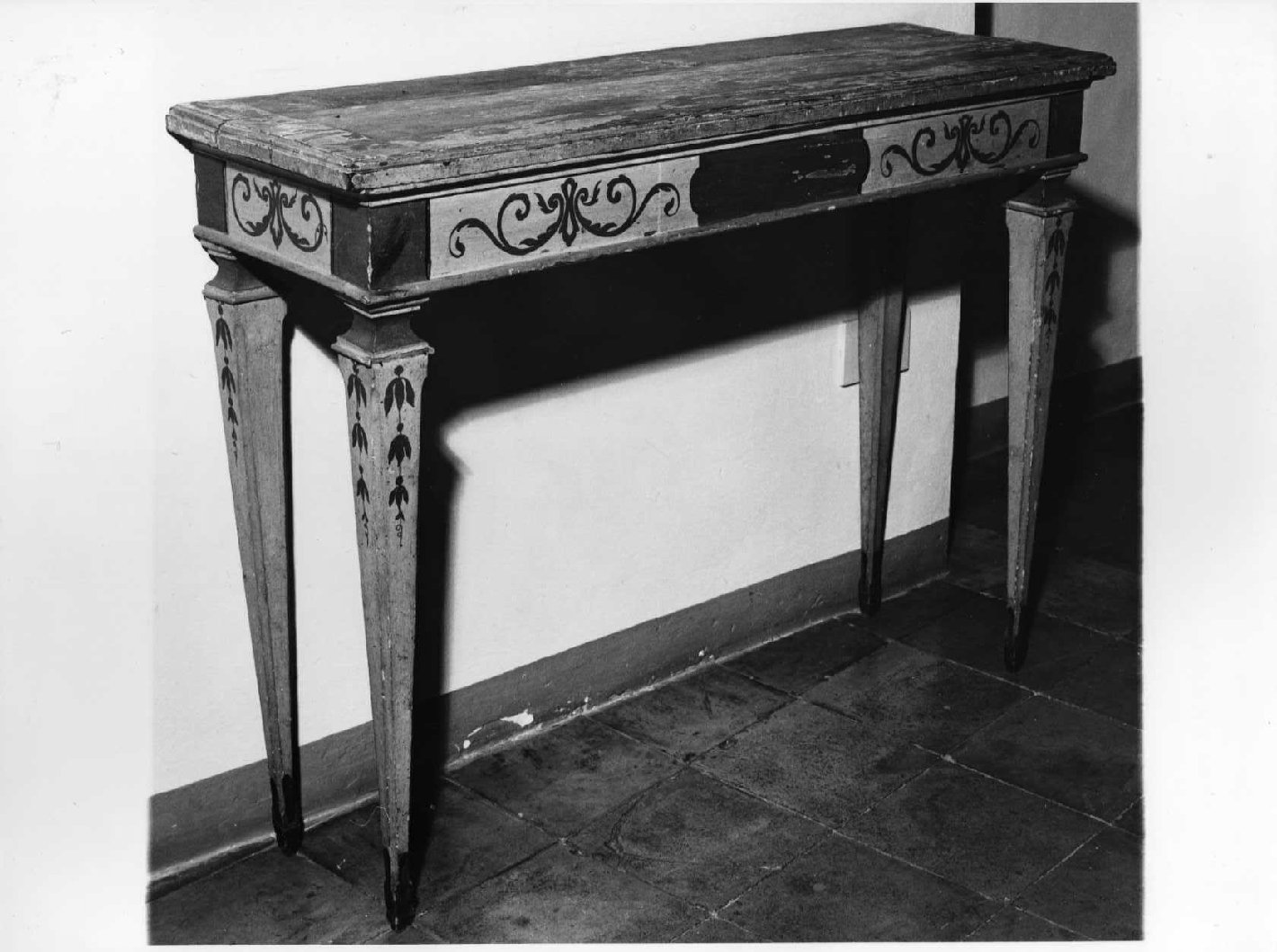 console, serie - manifattura umbra (fine sec. XVIII)