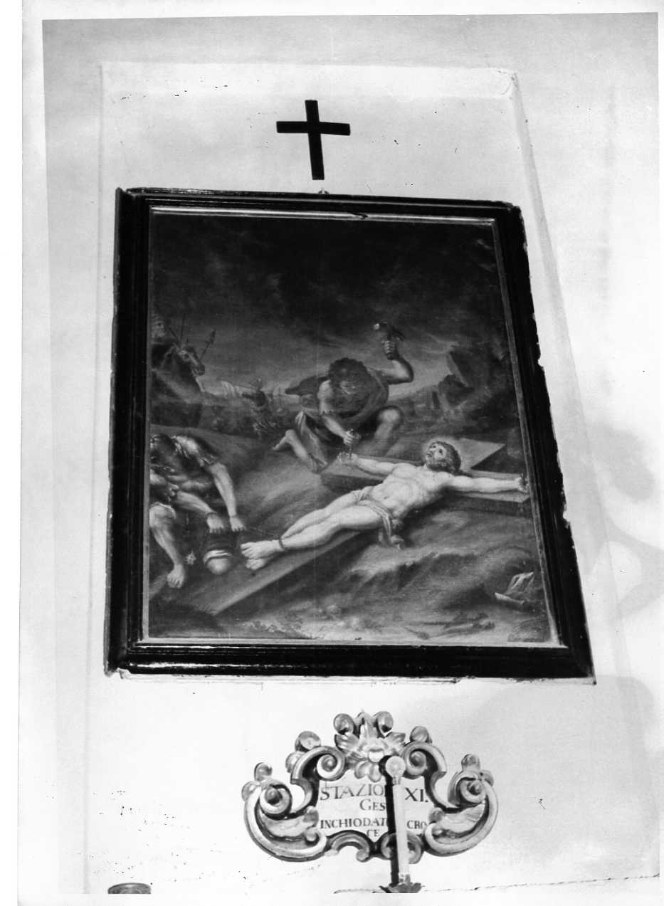 stazione XI: Gesù inchiodato alla croce (dipinto, ciclo) di Pentini Domenico (sec. XVIII)