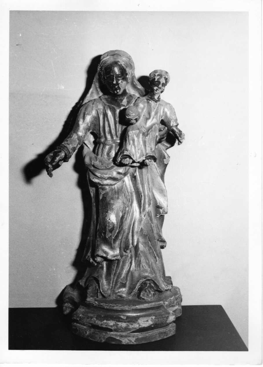 Madonna con Bambino (scultura, opera isolata) - bottega Italia centrale (sec. XVII)