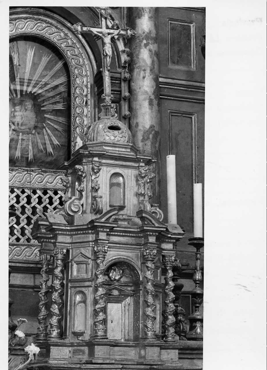 tabernacolo - a tempietto, opera isolata - bottega Italia centrale (fine/inizio secc. XVI/ XVII)