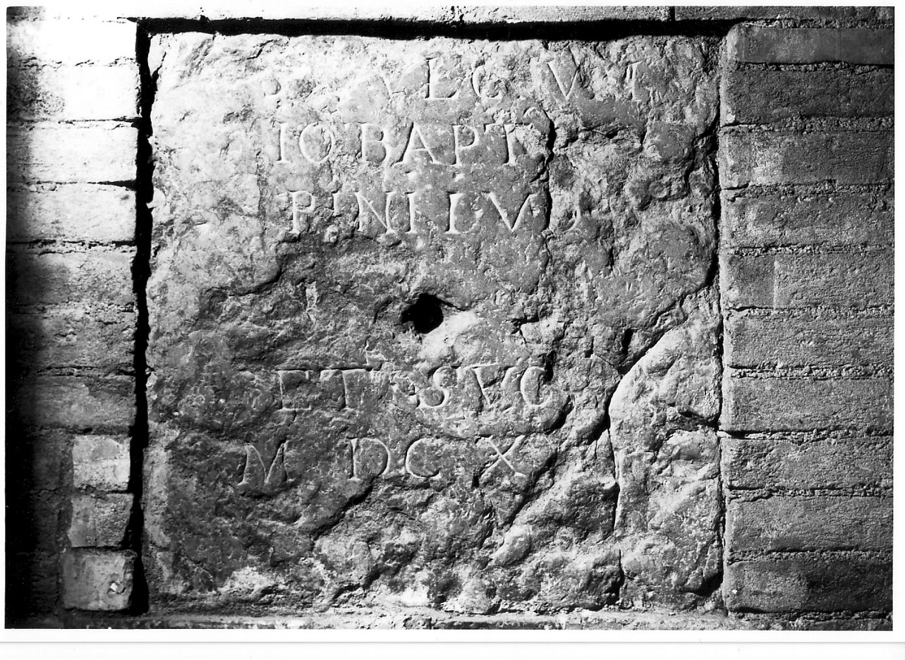 lapide tombale, opera isolata - bottega Italia centrale (secondo quarto sec. XVII)