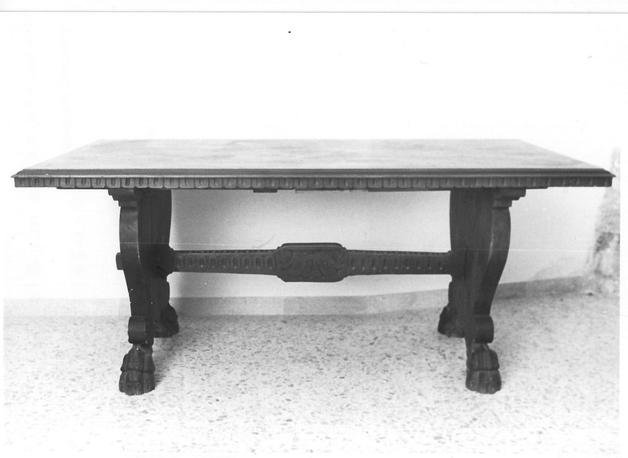 tavolo, opera isolata - bottega Italia centrale (primo quarto sec. XX)