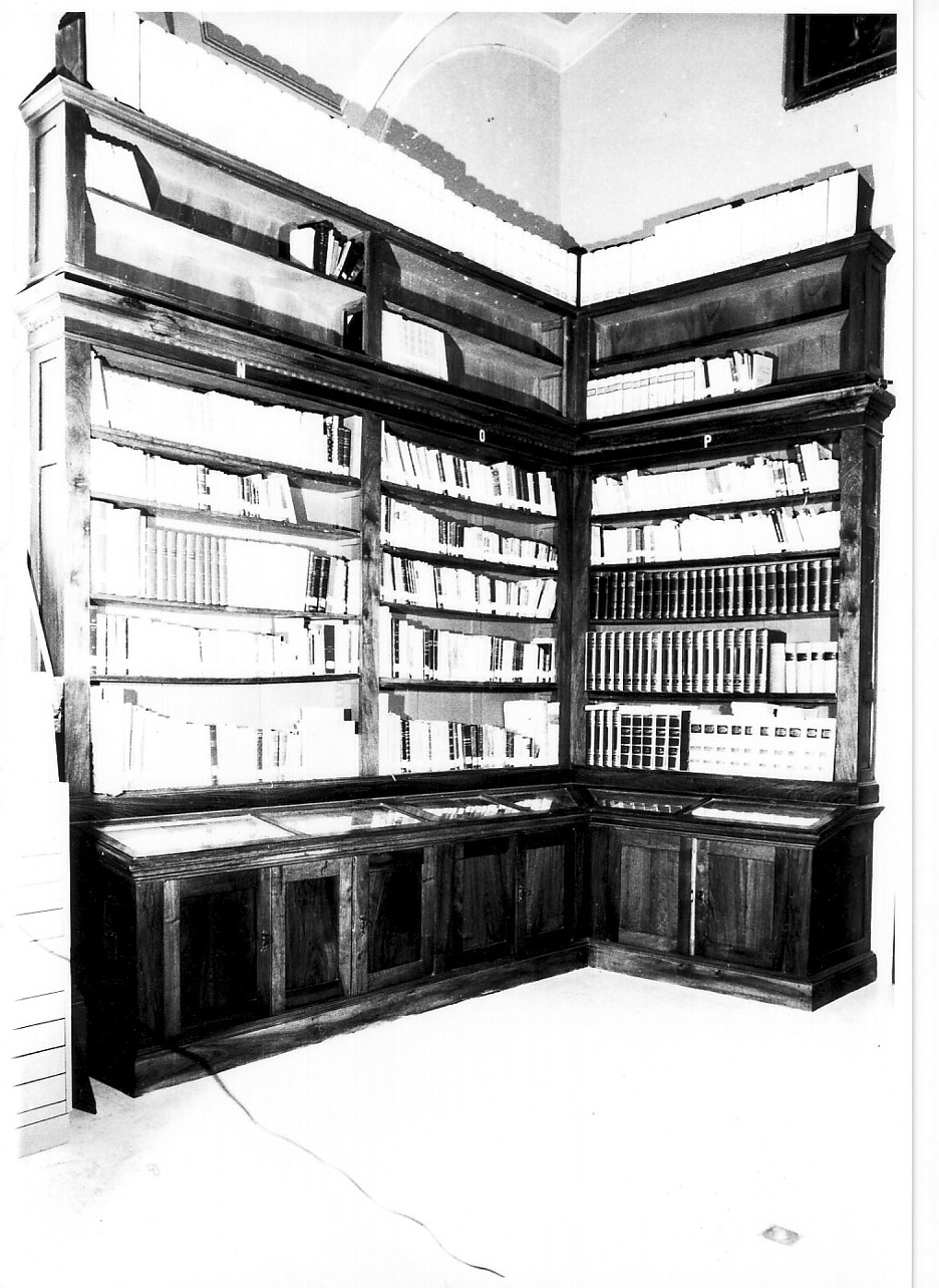 libreria, opera isolata - bottega Italia centrale (primo quarto sec. XX)