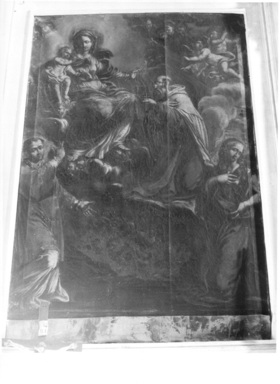 Madonna con Bambino, santi, angeli e anime purganti (dipinto, opera isolata) di Providoni Francesco (seconda metà sec. XVII)