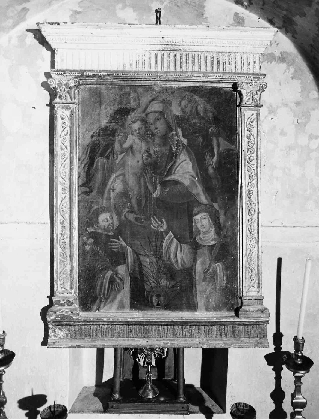 Madonna in trono con Bambino (dipinto, opera isolata) - ambito umbro-marchigiano (sec. XVII, sec. XVII)