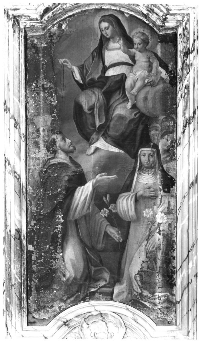 Madonna del Rosario con San Domenico, Santa Caterina da Siena e santi (dipinto) - ambito umbro (fine/inizio secc. XVII/ XVIII)