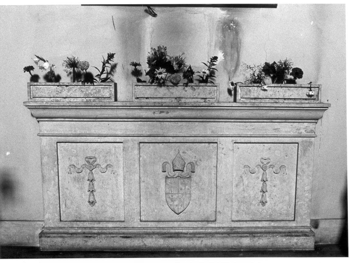 monumento funebre - bottega italiana (sec. XVI)