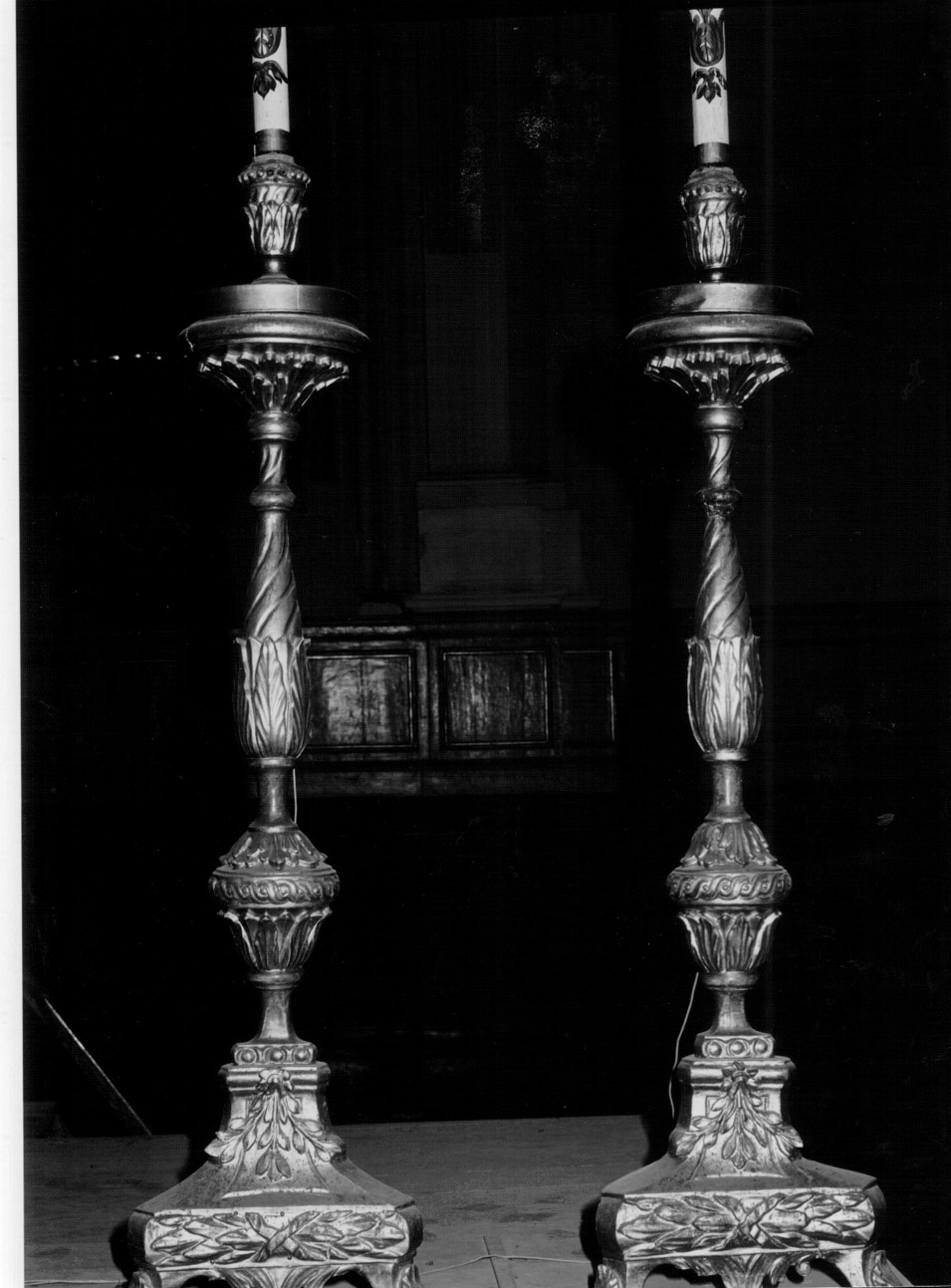 candeliere d'altare, serie - bottega eugubina (inizio sec. XIX)