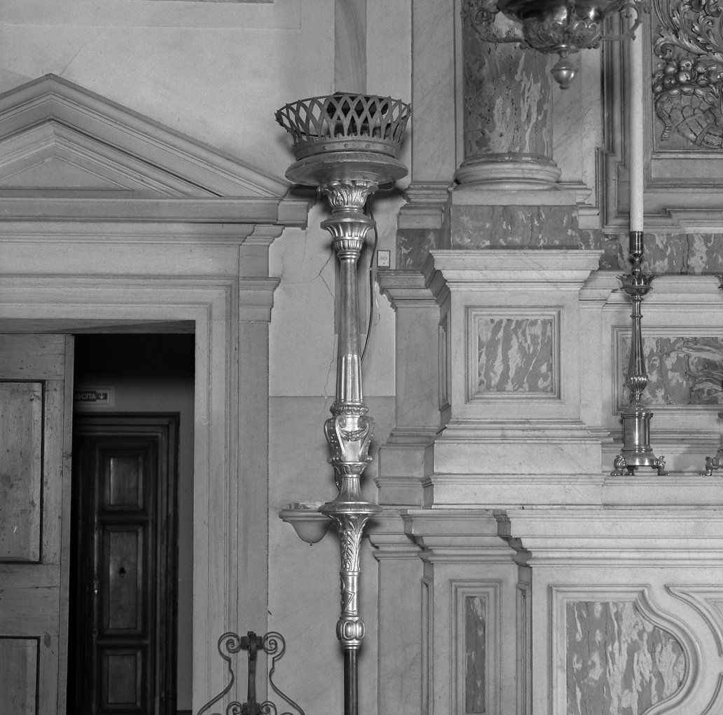 candelabro portatile - ambito veneto (sec. XVII)