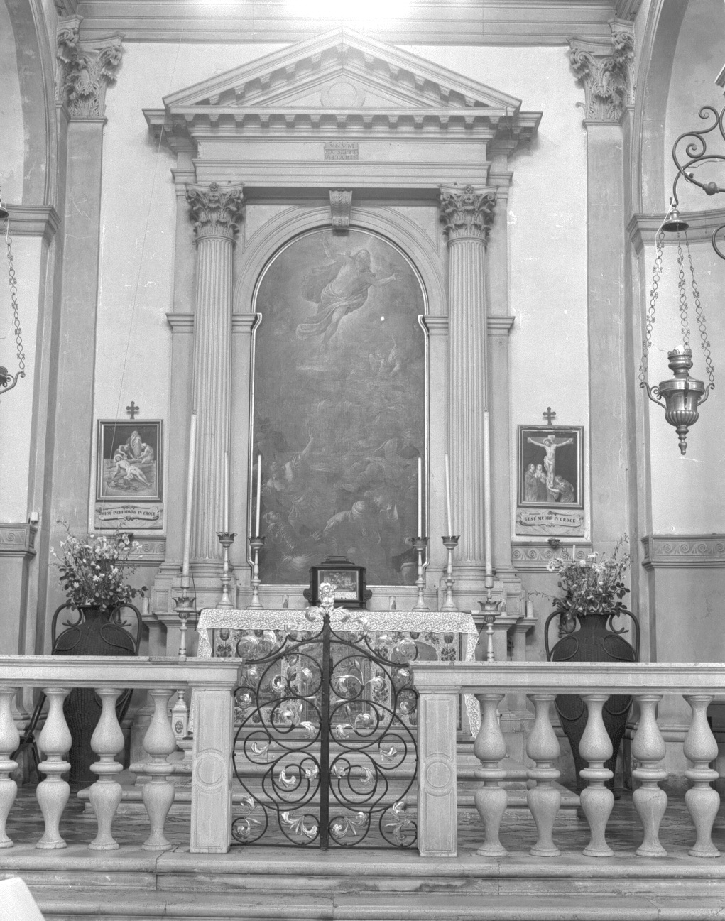resurrezione di Cristo (pala d'altare, opera isolata) di Dal Ponte Francesco detto Francesco Bassano (sec. XVI)