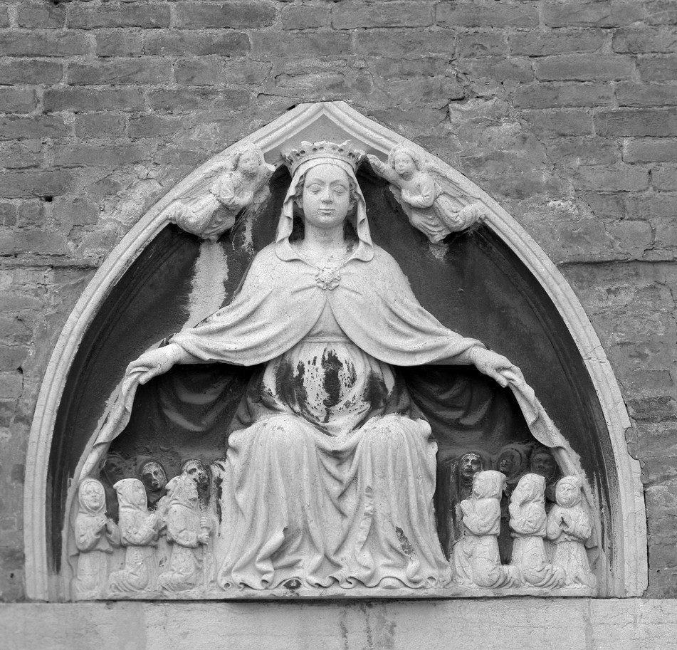 Madonna della Misericordia (rilievo) - ambito veneziano (sec. XIV)