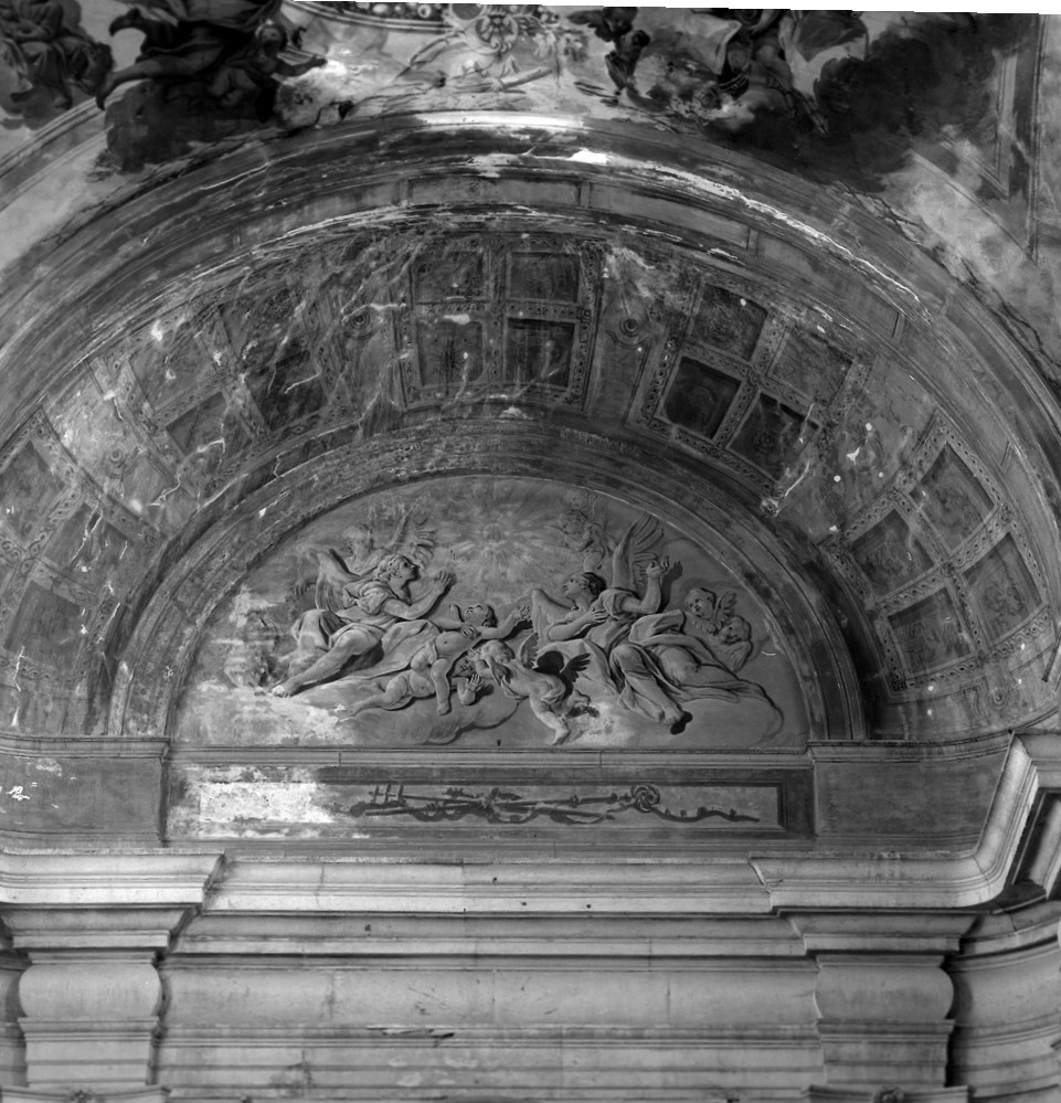 angeli adoranti il calice eucaristico (dipinto, elemento d'insieme) - ambito veneto (sec. XVIII)