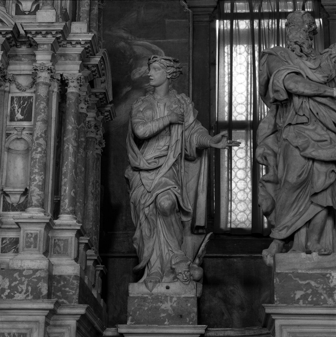 Santa Giustina (statua, elemento d'insieme) di Ruer Tommaso (sec. XVII)