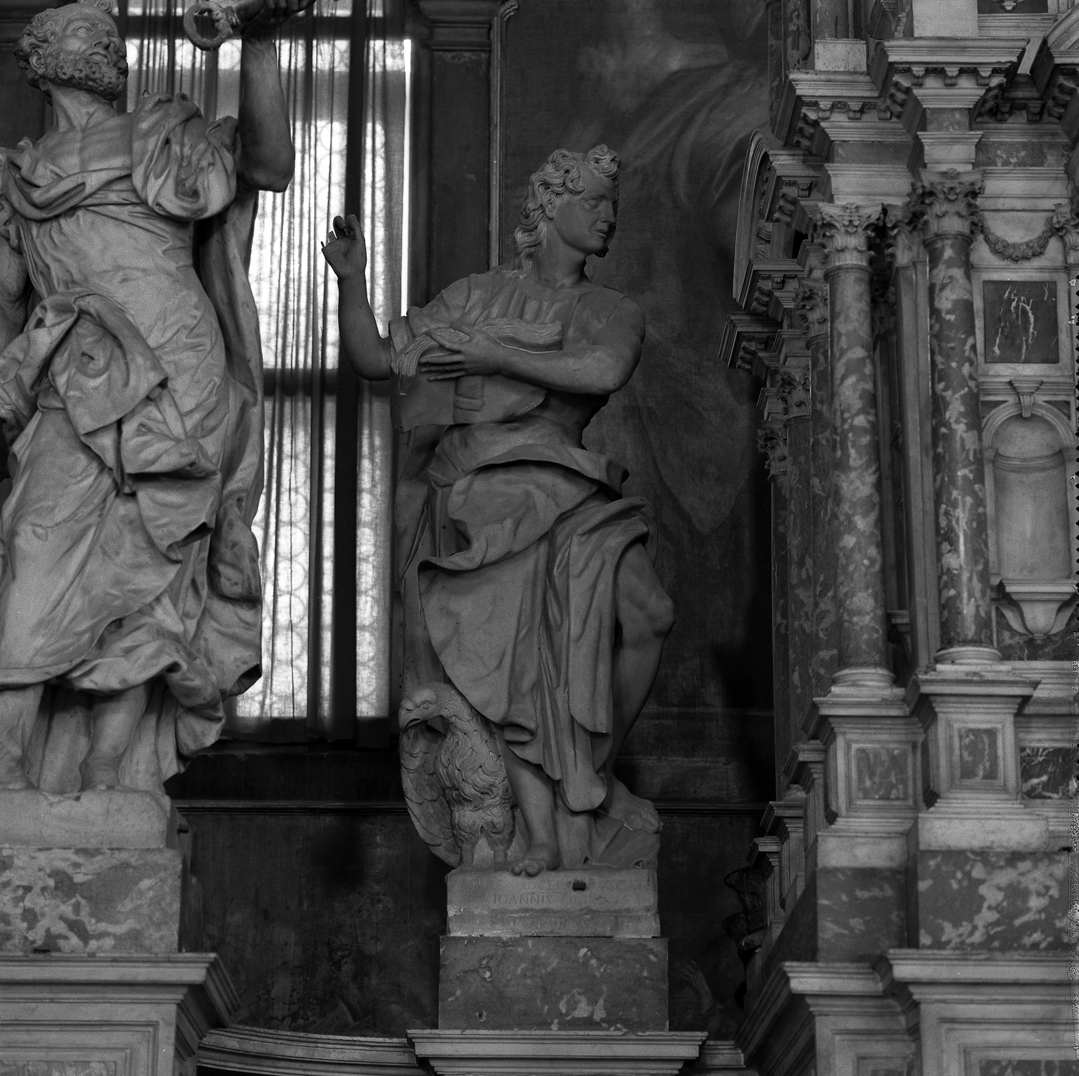 San Giovanni Battista (statua, elemento d'insieme) di Ruer Tommaso (sec. XVII)