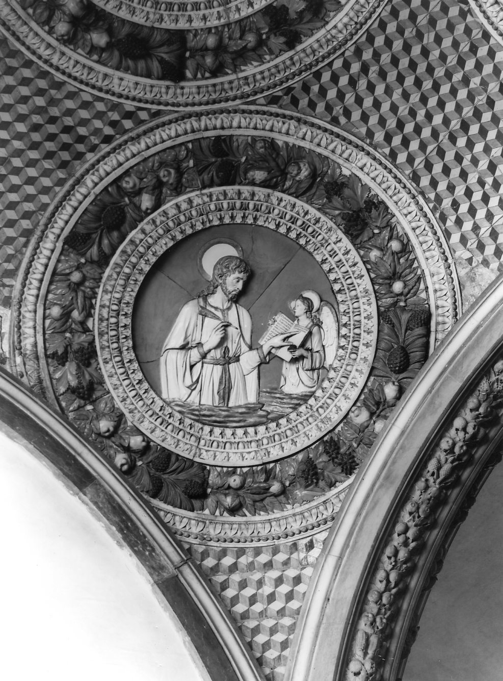 San Matteo Evangelista (decorazione plastica) di Della Robbia Luca, Della Robbia Andrea (sec. XV)