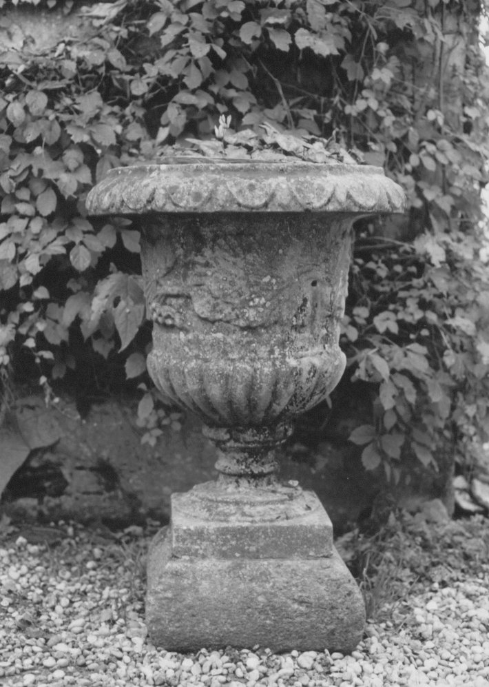 vaso (scultura) - ambito veneto (fine/inizio secc. XVIII/ XIX)