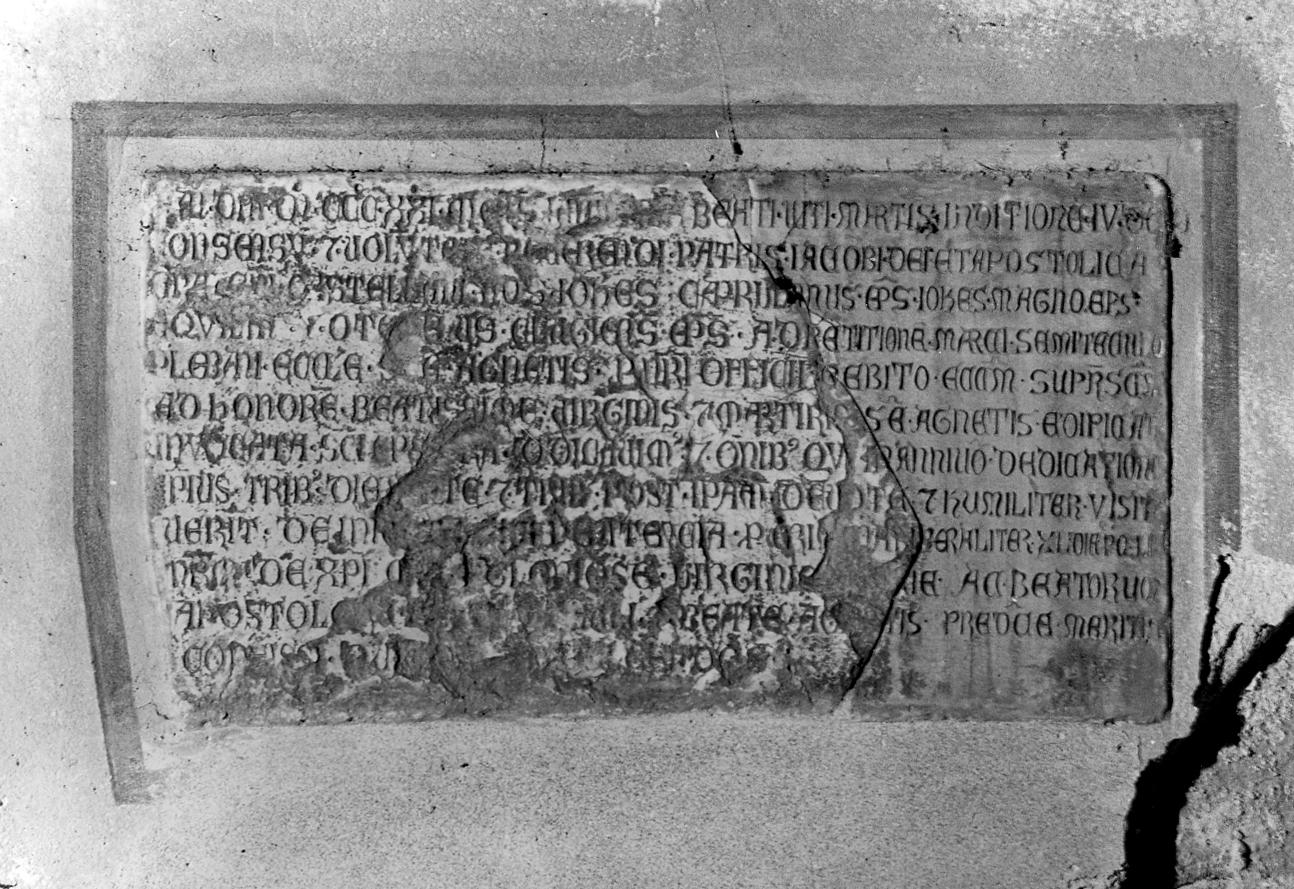 lapide commemorativa - ambito veneto (sec. XIV)