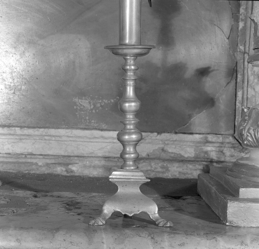 candeliere d'altare - ambito veneziano (sec. XIX)