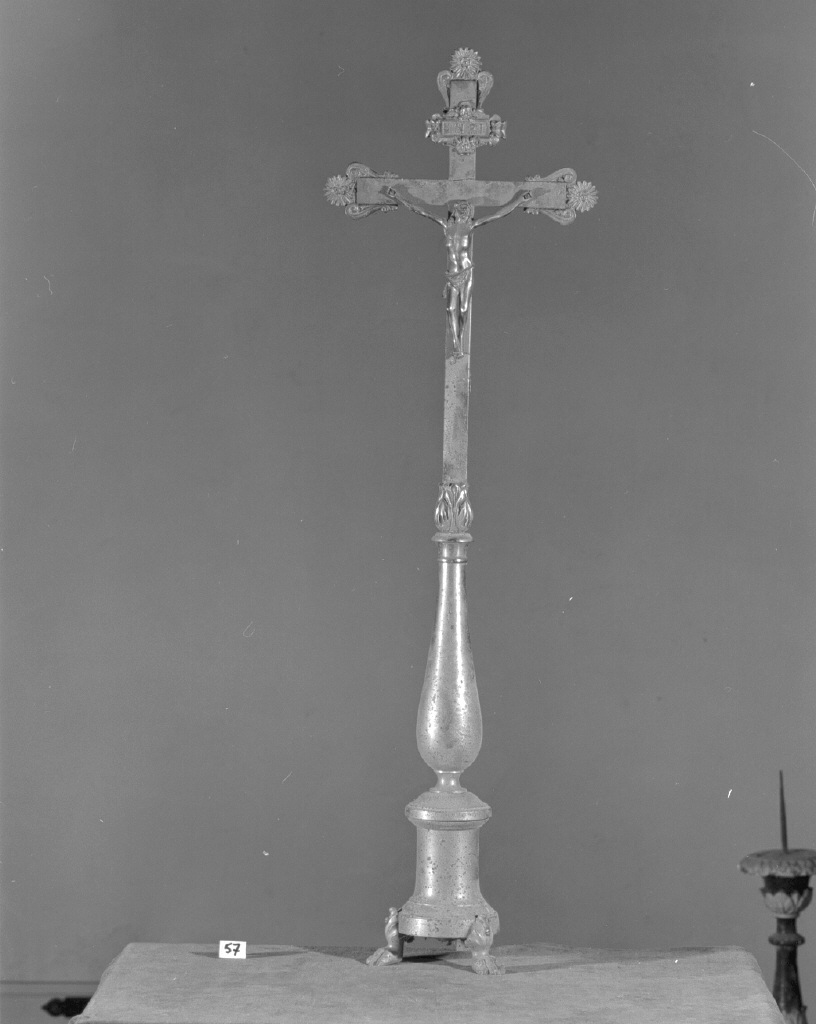 croce d'altare - bottega veneta (secc. XIX/ XX)