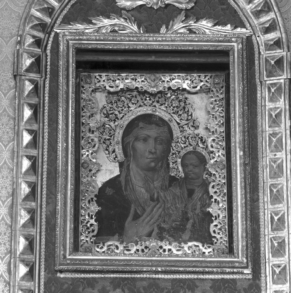 Madonna che indica il Bambino, Madonna con Bambino (icona) - ambito russo (sec. XV)