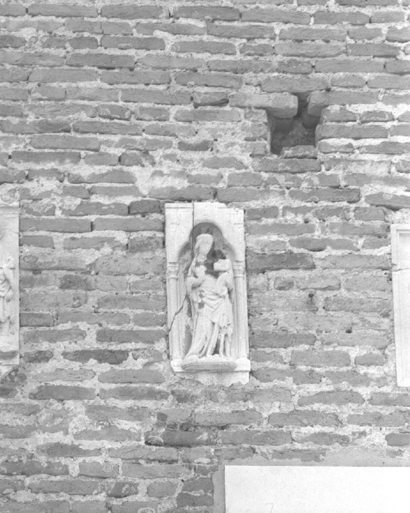 Madonna con Bambino (scultura) - ambito veneto (sec. XIV)