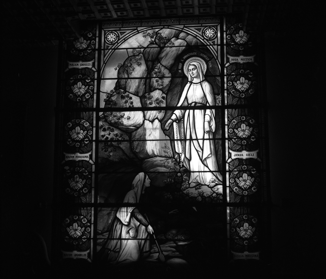 Madonna Immacolata (vetrata) - ambito veneto (sec. XIX)