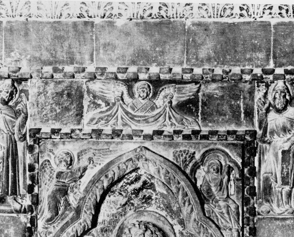 angelo (rilievo, elemento d'insieme) di Maestro del rilievo centrale (bottega) (sec. XIV)