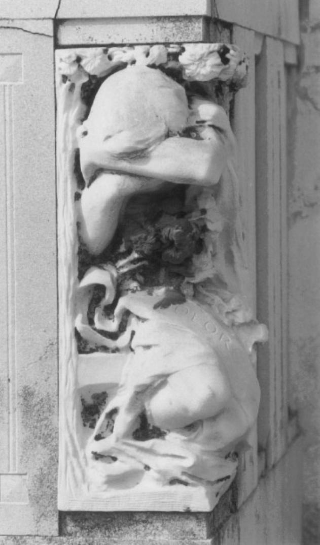 figura allegorica femminile: il Dolore (scultura) di Penello Antonio (sec. XX)