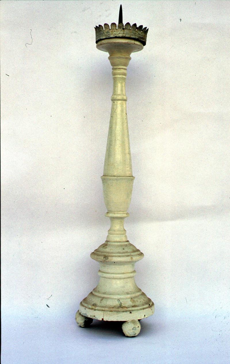 candeliere d'altare, serie - bottega veneta (sec. XVIII)