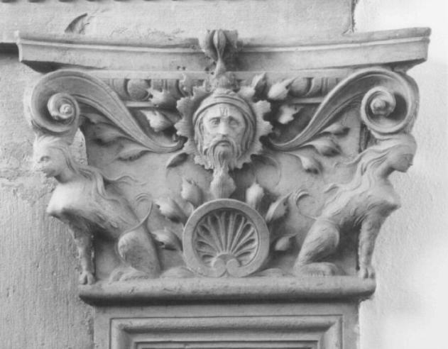 motivi decorativi vegetali/ mascherone/ figura antropomorfiche/ palmette (capitello) di Minello Giovanni (secc. XV/ XVI)