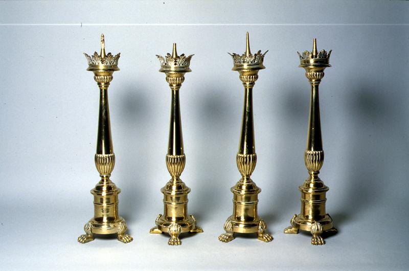 candeliere d'altare, serie - manifattura italiana (seconda metà sec. XIX)