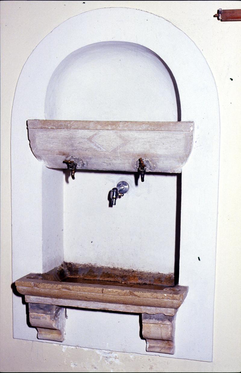 lavabo da sacrestia - manifattura veneta (sec. XVIII)