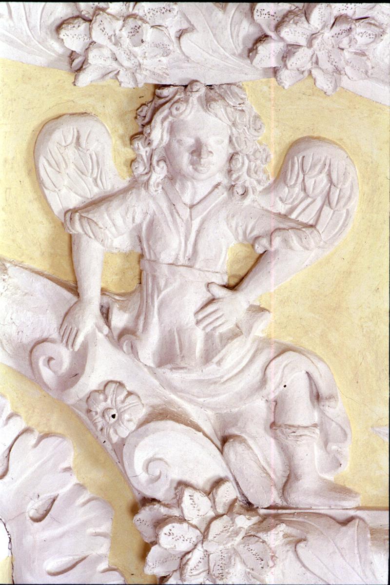 angelo (decorazione plastica, elemento d'insieme) - manifattura veneta (prima metà sec. XIX)
