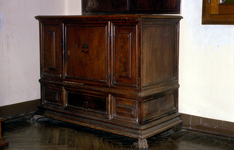 credenza - bottega veneta (fine/inizio secc. XVI/ XVII)