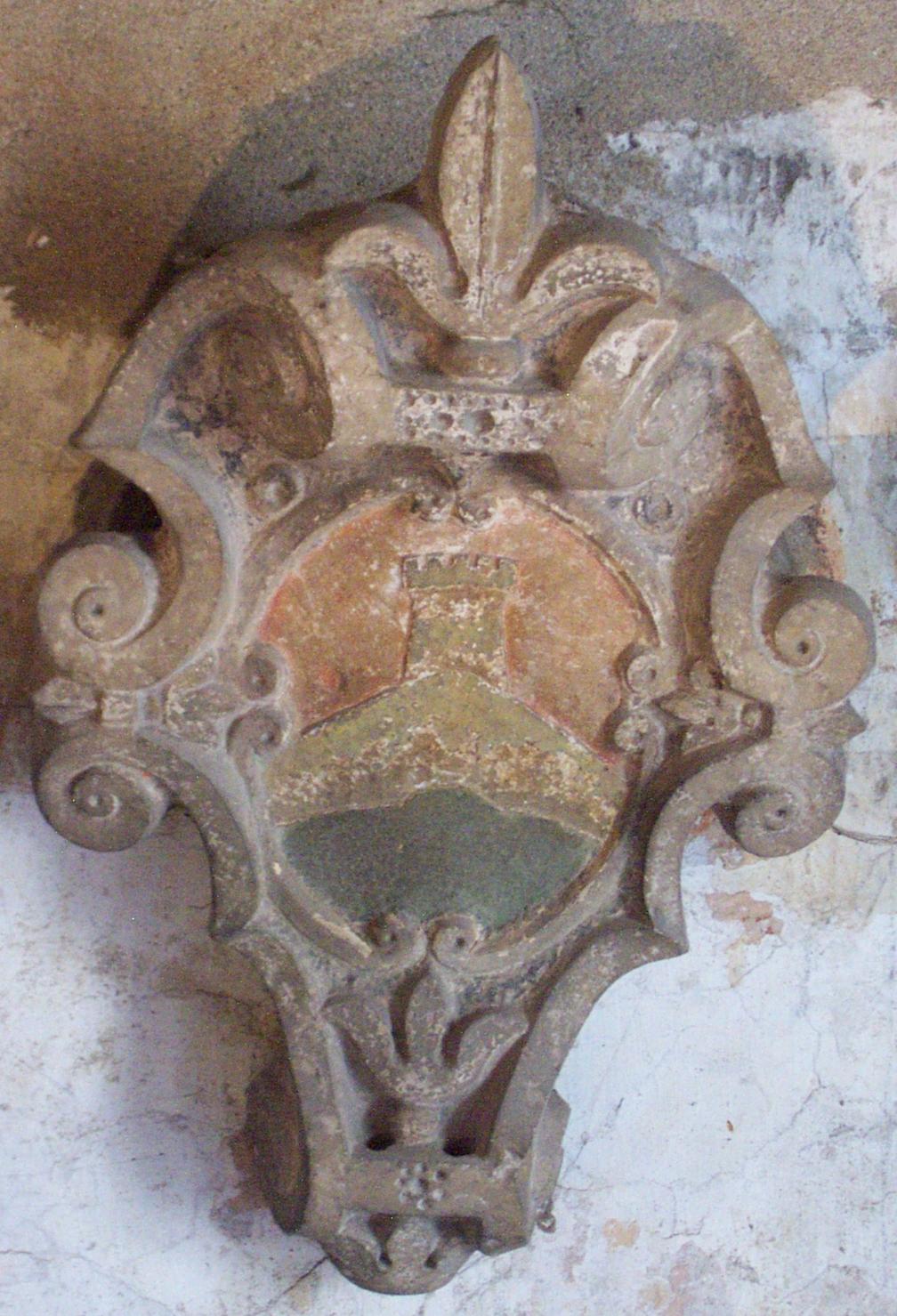 stemma gentilizio della famiglia Romagno (rilievo) - ambito feltrino (sec. XVI)