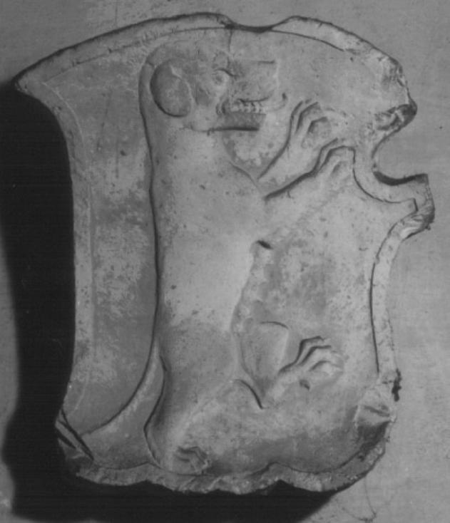 stemma gentilizio della famiglia Ostigliani (rilievo) - ambito veneto (seconda metà sec. XV)