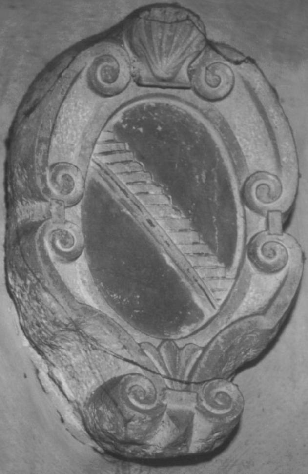 stemma gentilizio della Famiglia Gradenigo (rilievo) - ambito veneto (secc. XVI/ XVII)