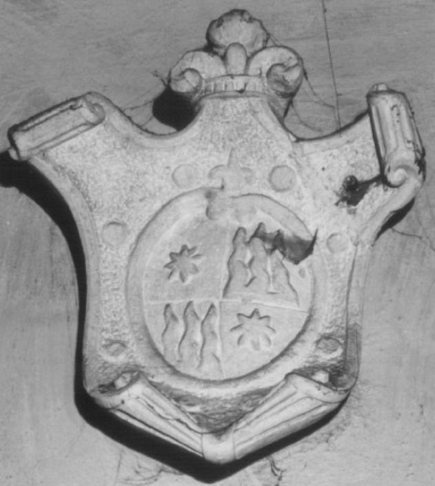 stemma gentilizio della famiglia Volpini (rilievo) - ambito veneto (sec. XVI)
