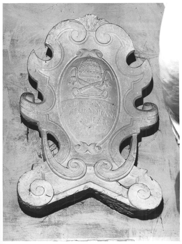 stemma religioso (rilievo) - ambito veneto (sec. XVIII)