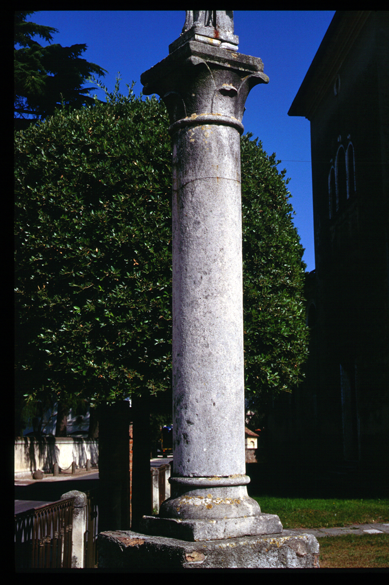 colonna - ambito veneto (sec. III)