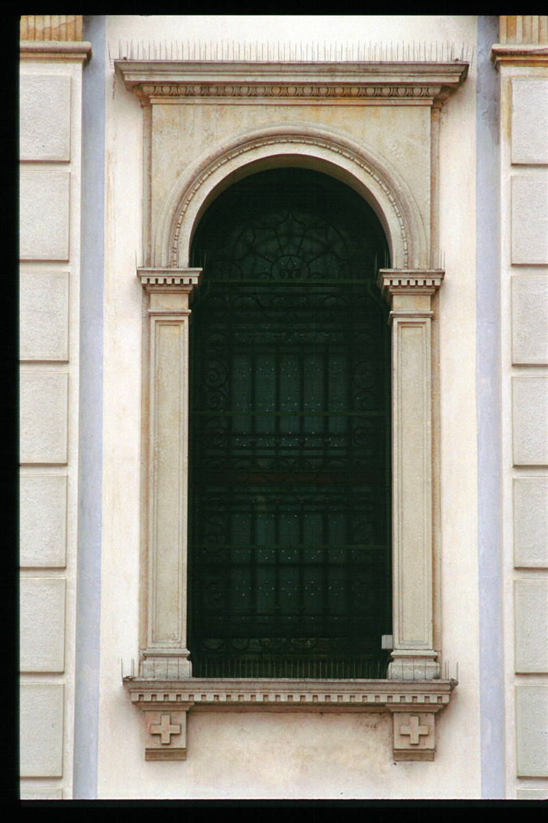 mostra di finestra di Motta Alvise, Vian (ditta F.lli) - ambito veneto (sec. XX)
