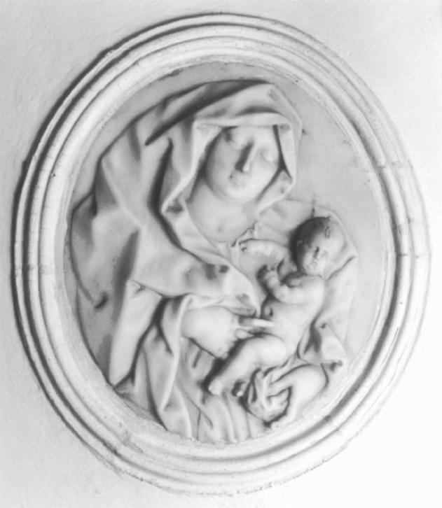 Madonna con Bambino (rilievo) - ambito veneto (seconda metà sec. XVIII)