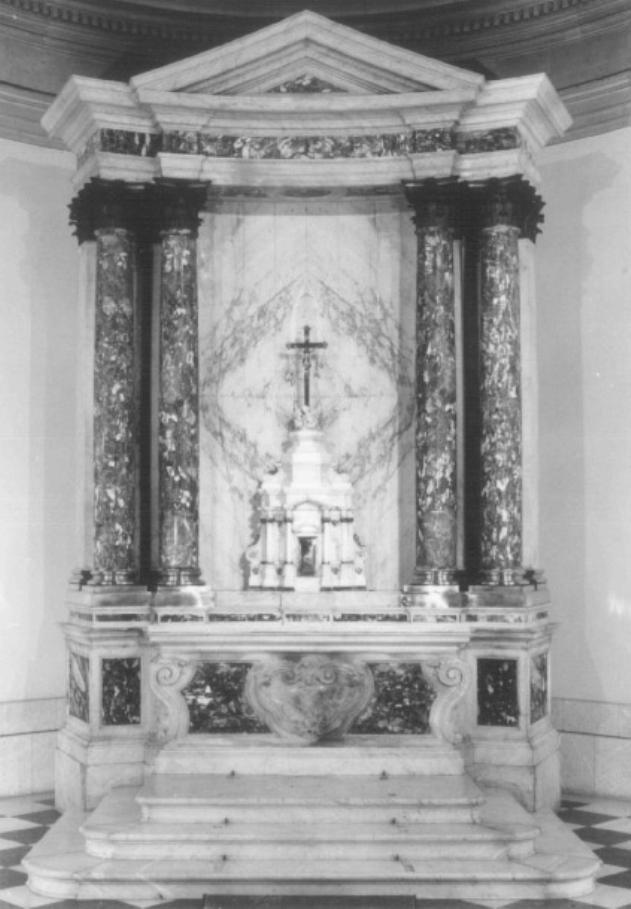 altare maggiore di Novello Giambattista, Danieletti Giovan Battista (sec. XVIII)