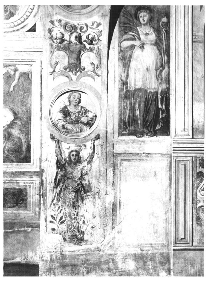 angelo reggiclipeo con figura di Santa e motivi decorativi (dipinto) - ambito veneto (seconda metà sec. XVI)
